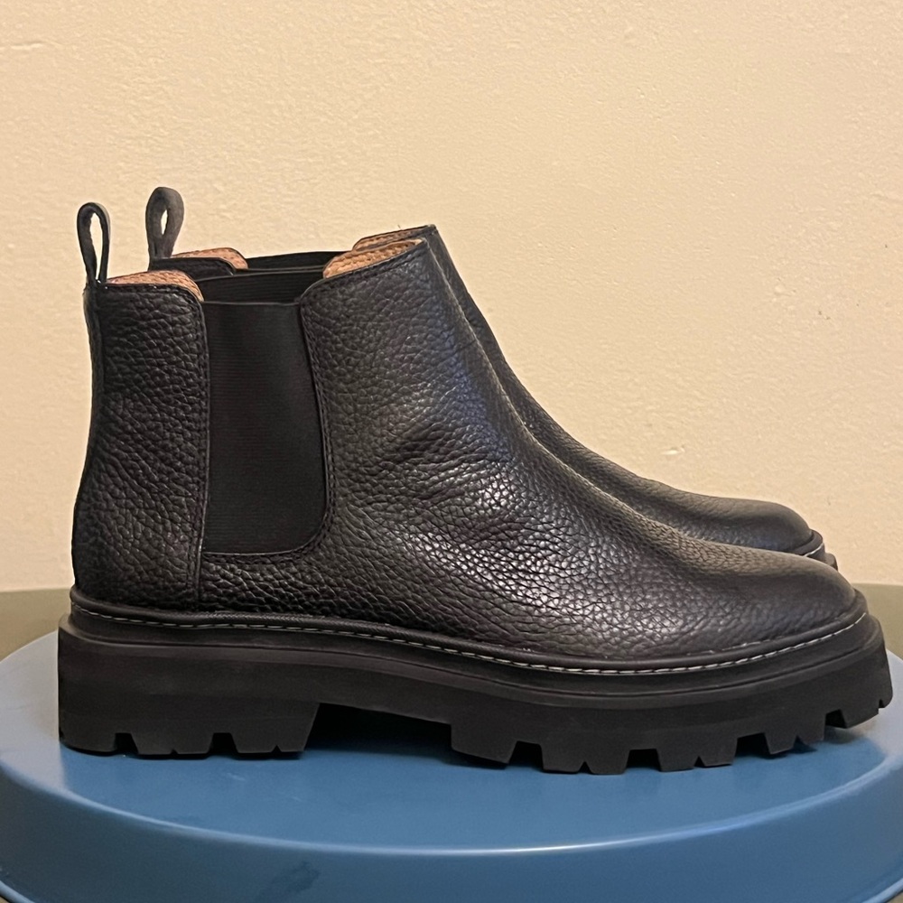 Madewell  Black Pebble Leather Chelsea Boots